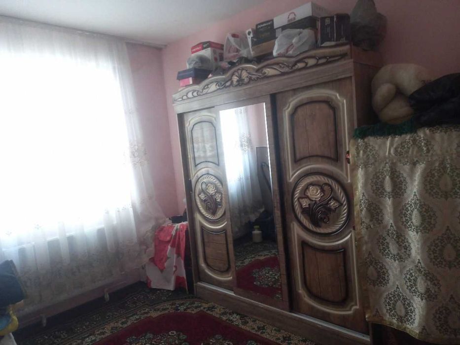 Кармана 3-хонали квартира тезда сотилади