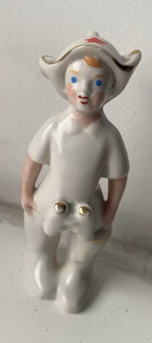 Статуэтка "Юный буденовец"