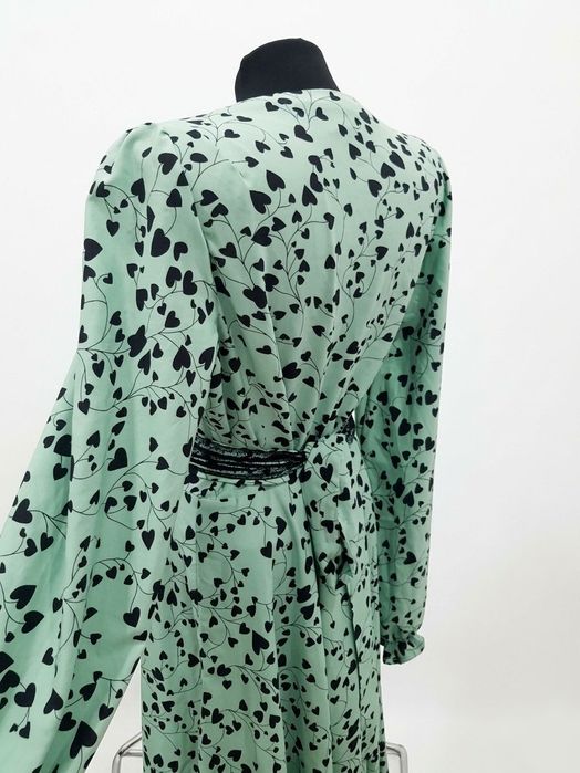 Платье ручной работы