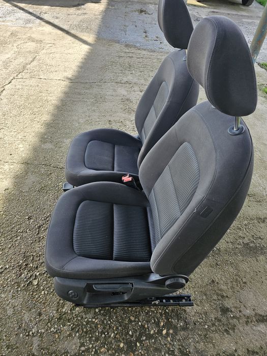 Tapiterie, scaune cu încălzire, bancheta, interior Audi A4 break 2015