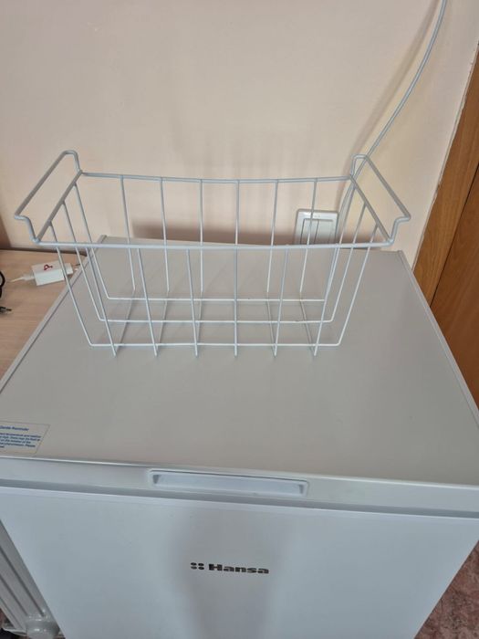 Продам морозильник ханса