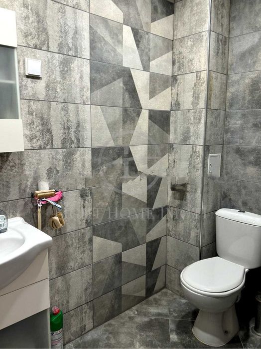 Продава се Тристаен апартамент в Пловдив, Гагарин - 112 кв.м за 1518 €/кв.м - Снимка #6