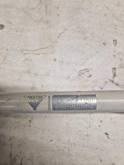 antena VHF procom cxl 900-1Y/h