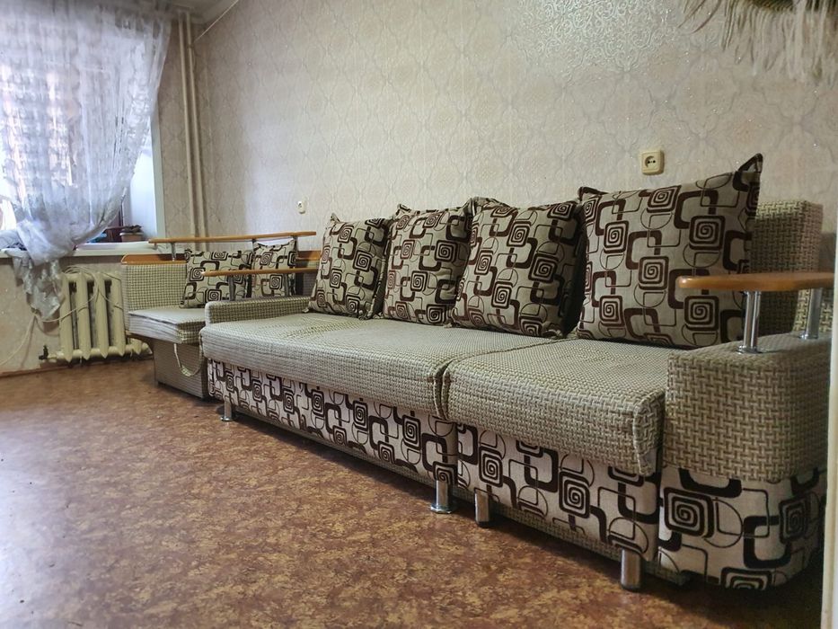 Продам диван б/у