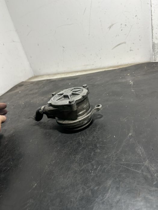 Pompa vacuum BMW Seria 3 E46 320d Seria 5 E39 520d 525d 530D 024375