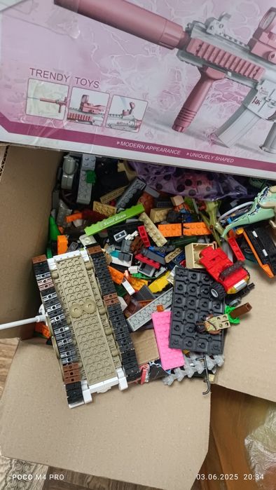 Срочно!!! ПРОДАМ 15 КГ конструктора