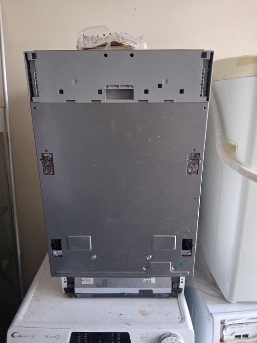 Vând mașină de spălat vase Beko nouă