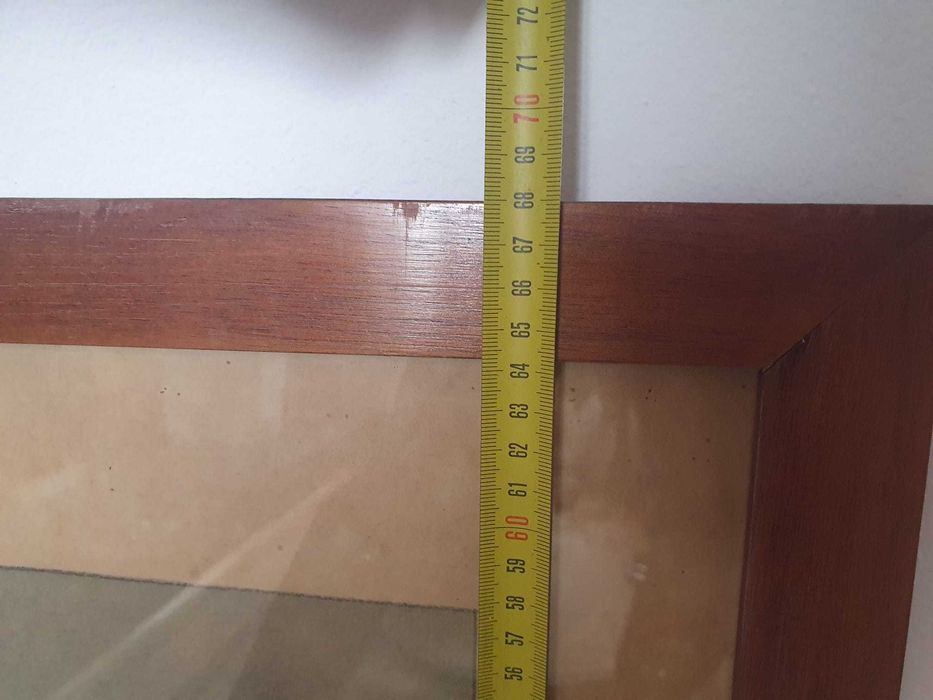 tablou cu rama lemn cu  imagine un taran ce ara 68 x 86,5 cm