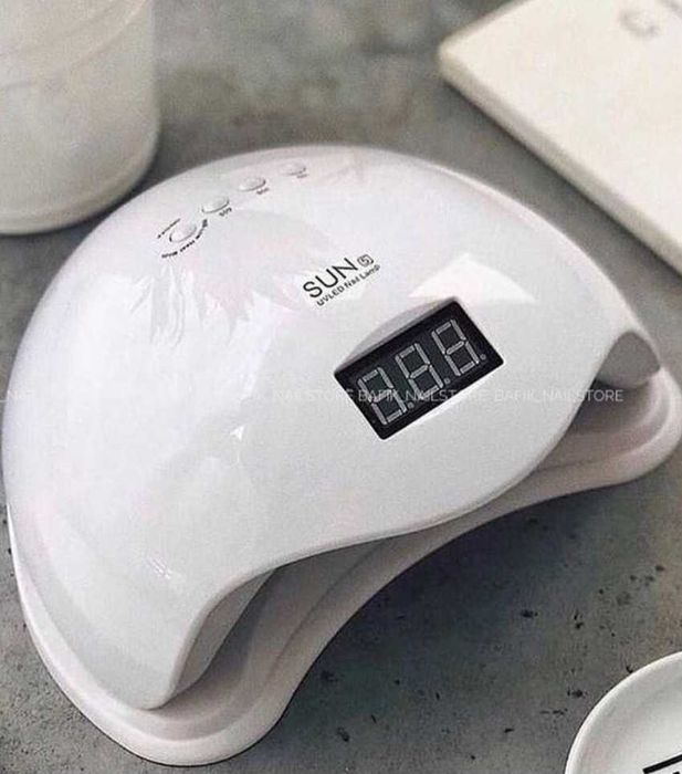 Продам все для Маникюра