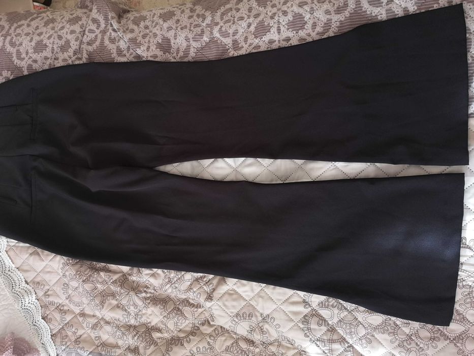 Дамски панталони Zara, Bershka