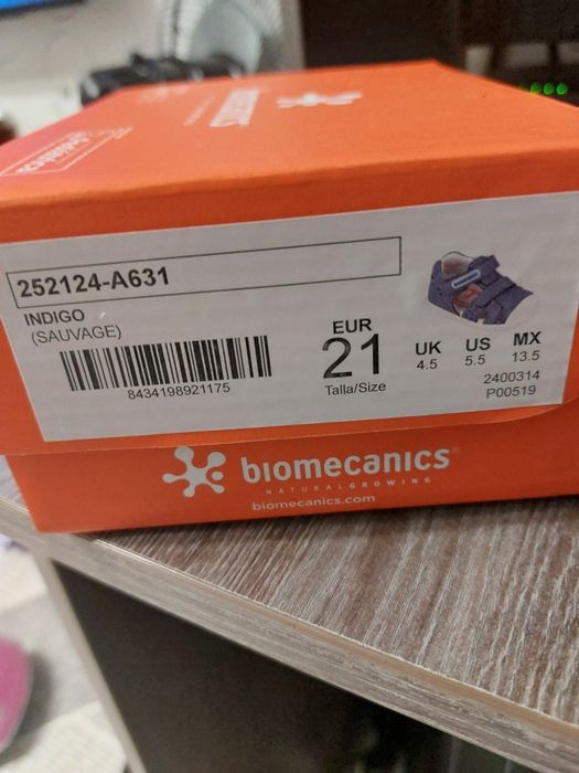 Сандали biomecanics 21размер
