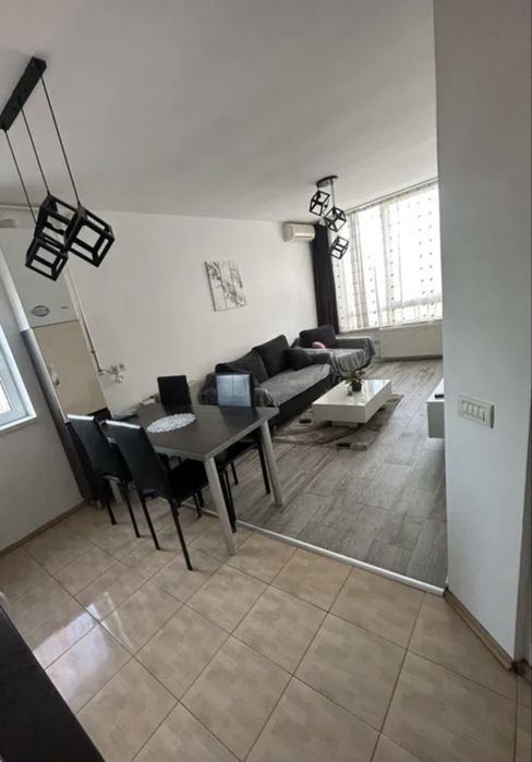 Inchiriez apartament ARED UTA