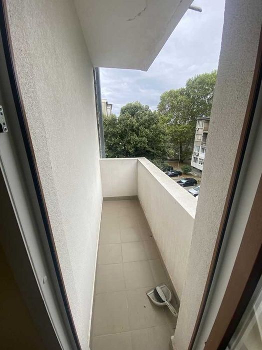 УЮТЕН дом! Тристаен апартамент - район Базар Левски!