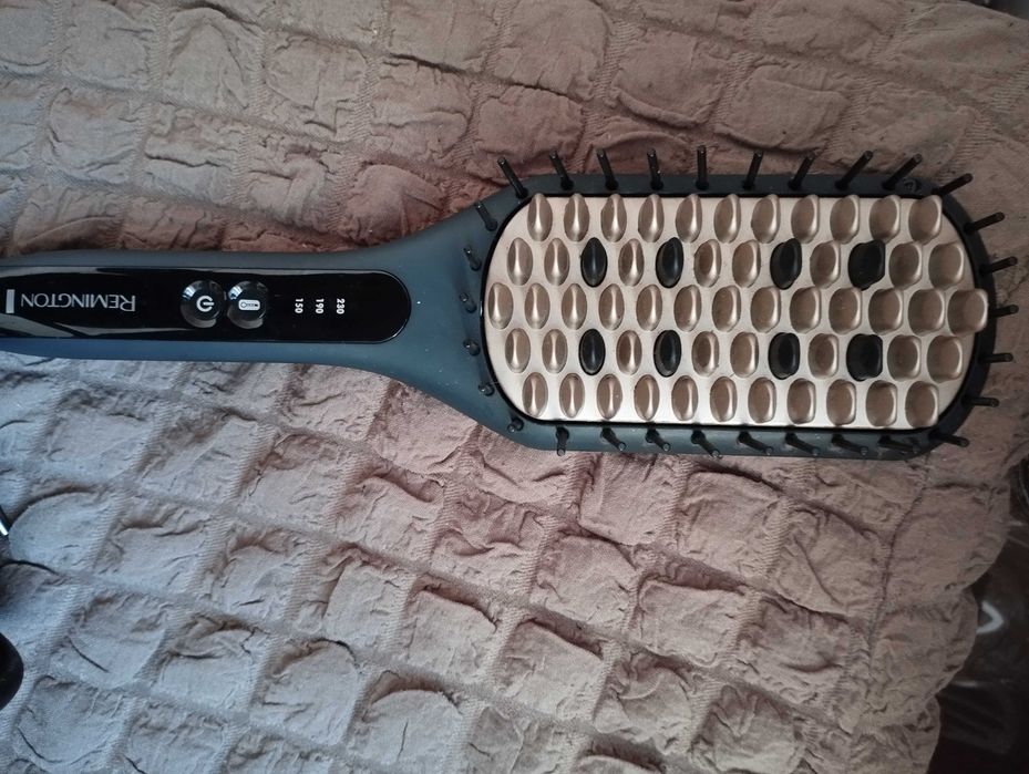 Четка за изправяне Remington