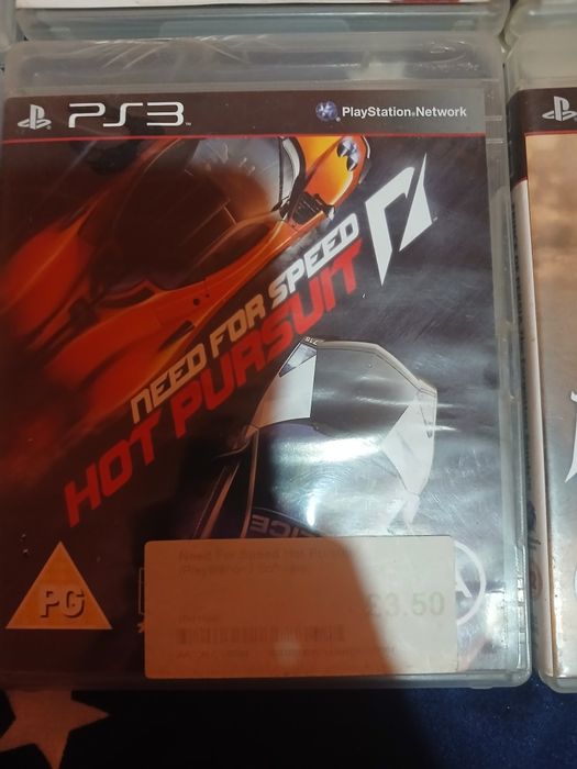 Vand jocuri de ps3,Sau schimb cu jocuri de ps4