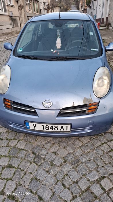 Нисан микра две врати бензин
