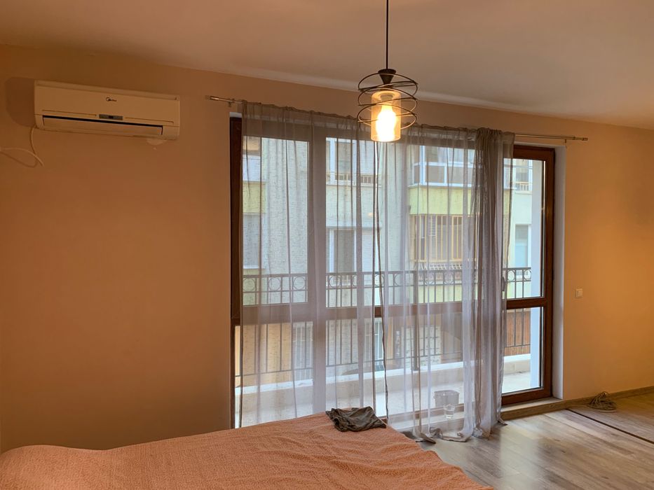 Дава се под наем Двустаен апартамент в Бургас, Лазур - 62 кв.м за 509.49 € - Снимка #2