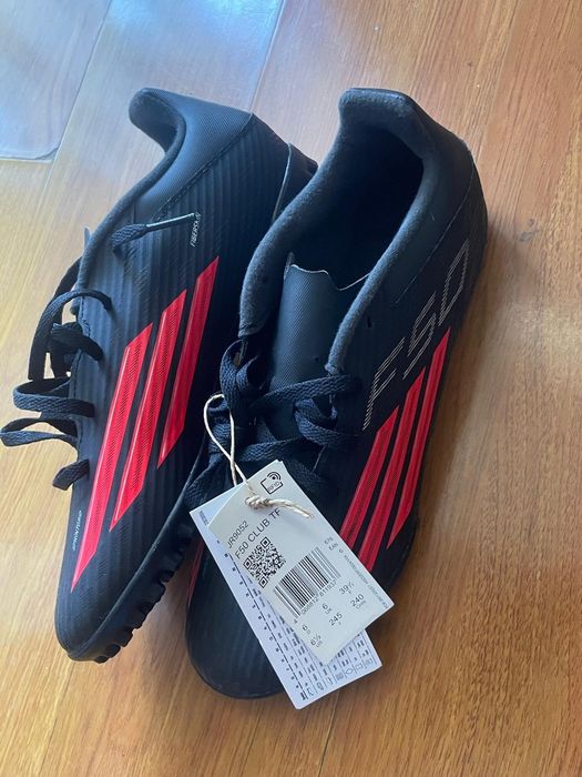 Adidași F50 Club turf sintetic negre mărime 39 1/3