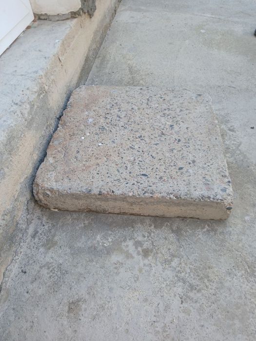 Битонли плита.Размер 50×50. 31та дона