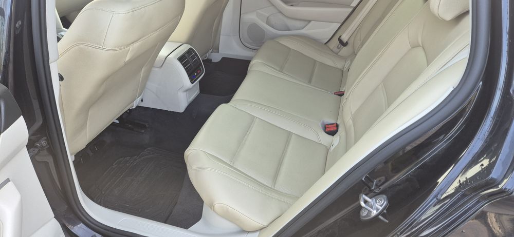 vw passat b8 Motor 2l 150cp Euro 6 2015 automat
