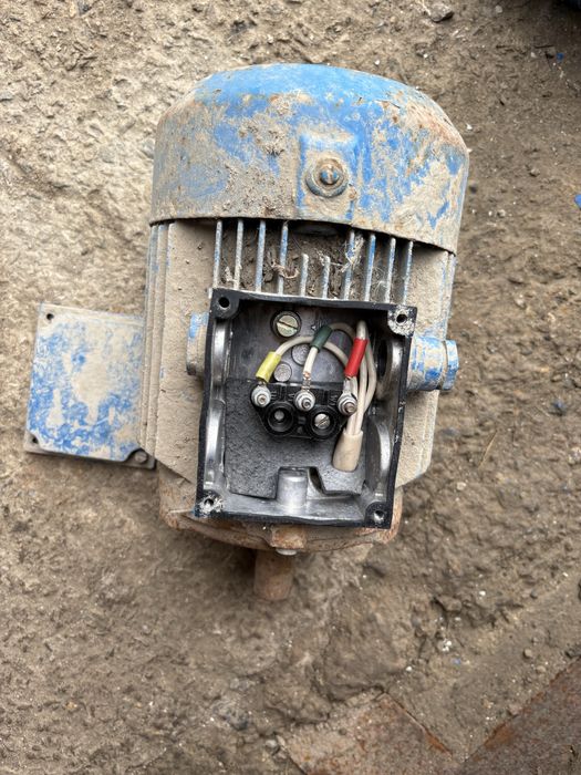 Двигатель асинхронный БЭМЗ 1,1квт