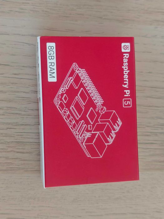 Чисто нов комплект Raspberry Pi 5 (8GB RAM)