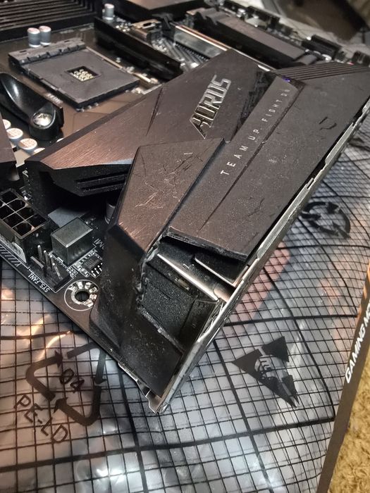 Placa de baza GIGABYTE X570 AORUS Elite