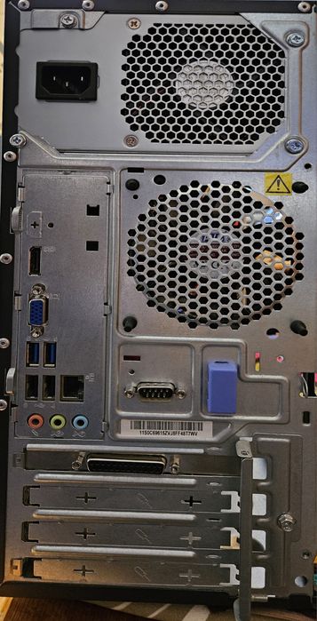 Настолен компютър Lenovo