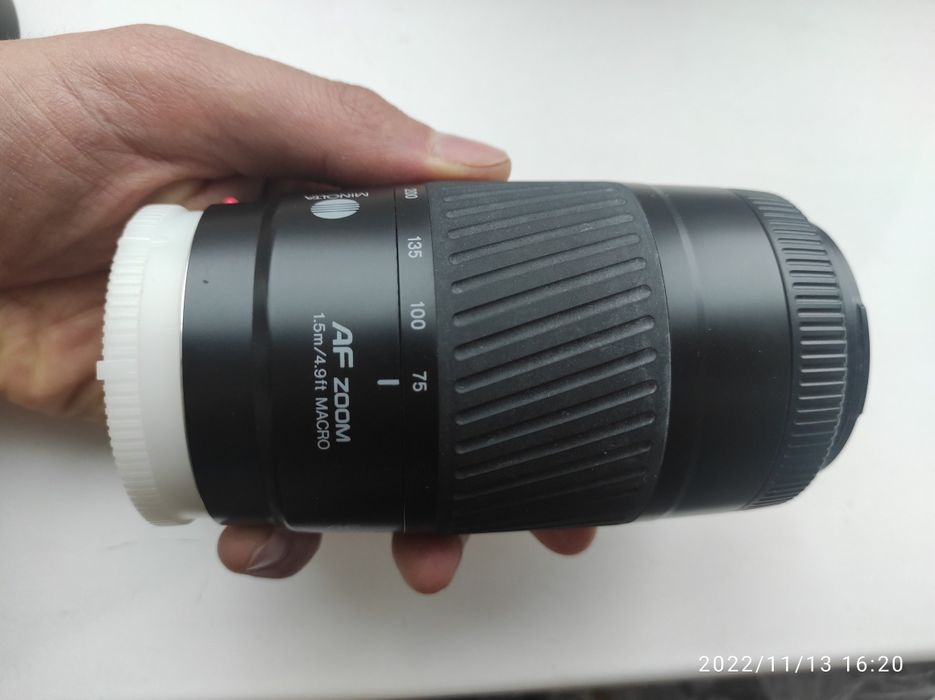 Объектив Minolta AF 75-300