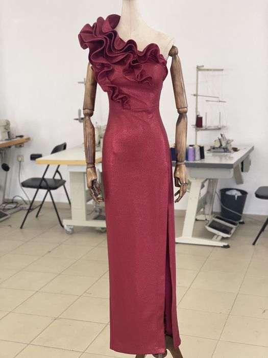 Официални рокли /за сватба,моминско,абитуриентска/