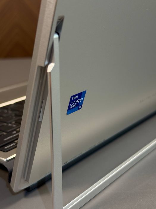 Kuchli Planshet HP Elite X2