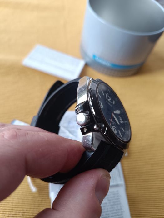 Часовник Casio MTF-E001