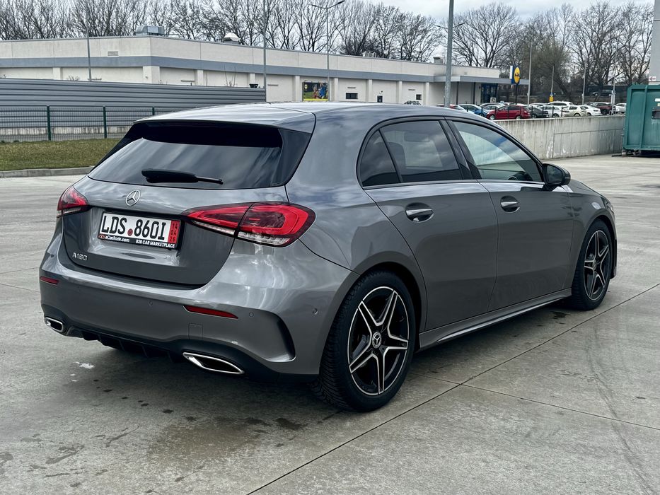 Mercedes A 180 AMG Pack camere 360 ambientale