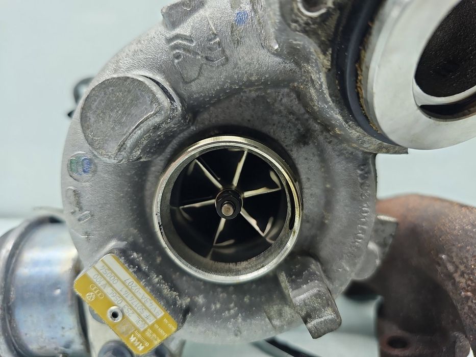 Turbina Volkswagen Golf 6 (5K1) [Fabr 2009-2013] 03L253056C 2.0 TDI CB