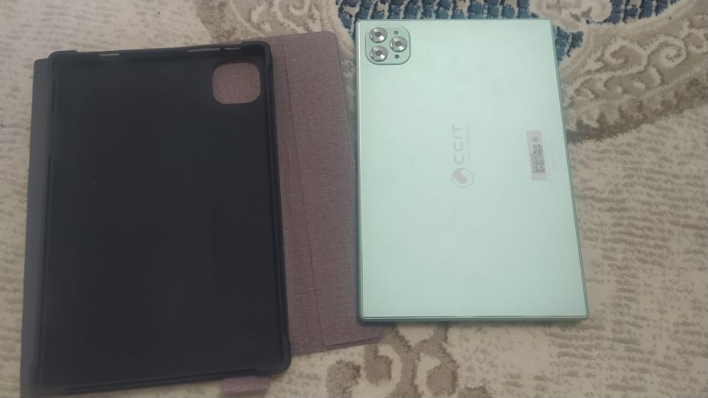 Планшет ccit бирюзовый цвет