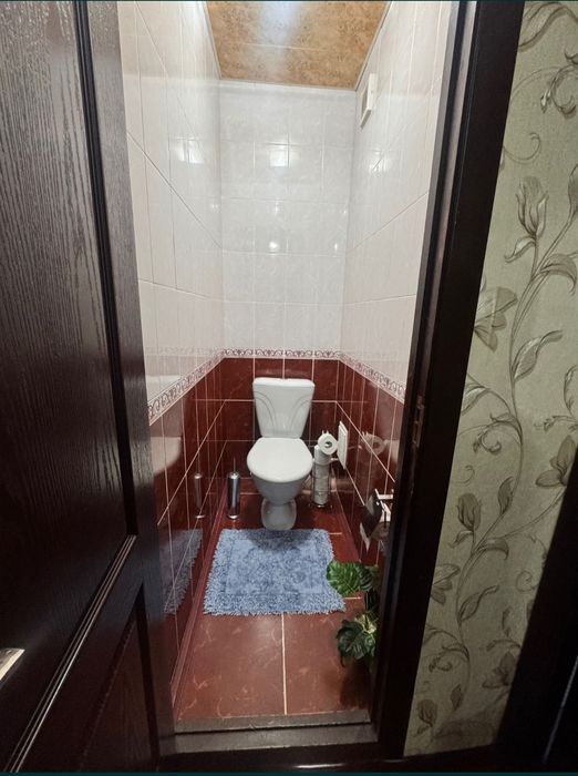 Продается уютная 3 комн. на М.Горький!!! Срочно