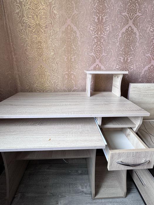 Кровать двуспальная