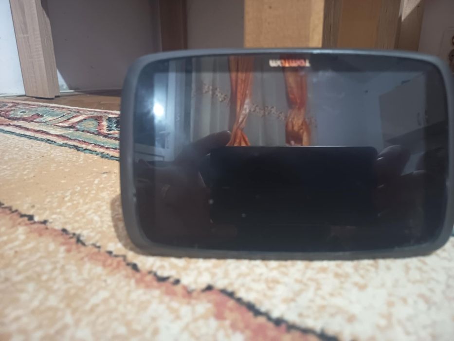 Vând gps are toate hârtiile Europei pe el