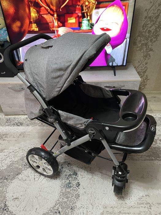 Коляска.  детская