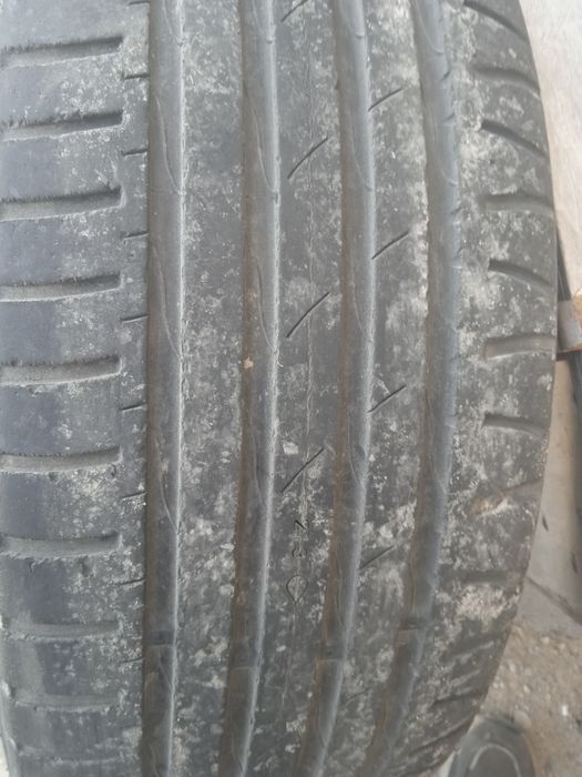 Продам бу покрышки. Nokia TYRES