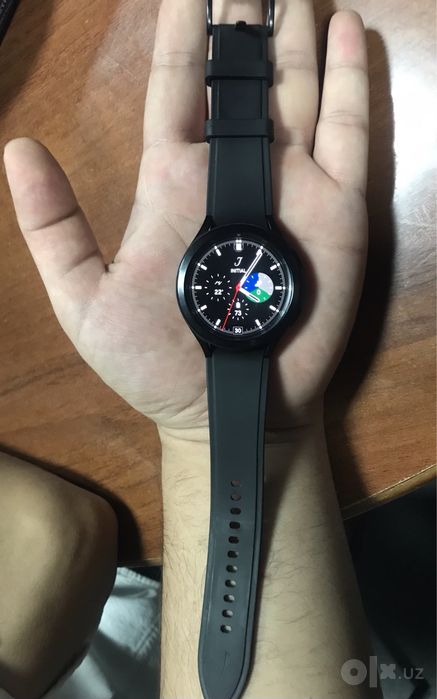 Samsung Galaxy WATCH4 CLASSIC (7JJD)