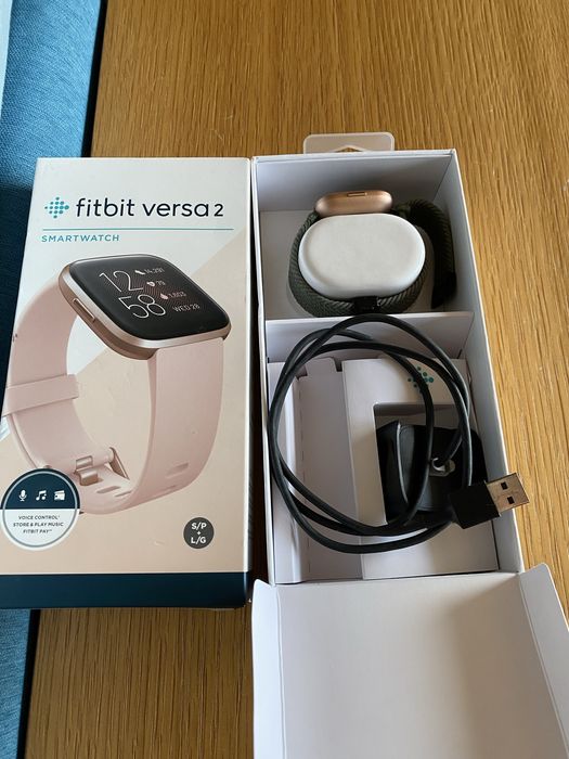 Fitbit bersa 2 нов