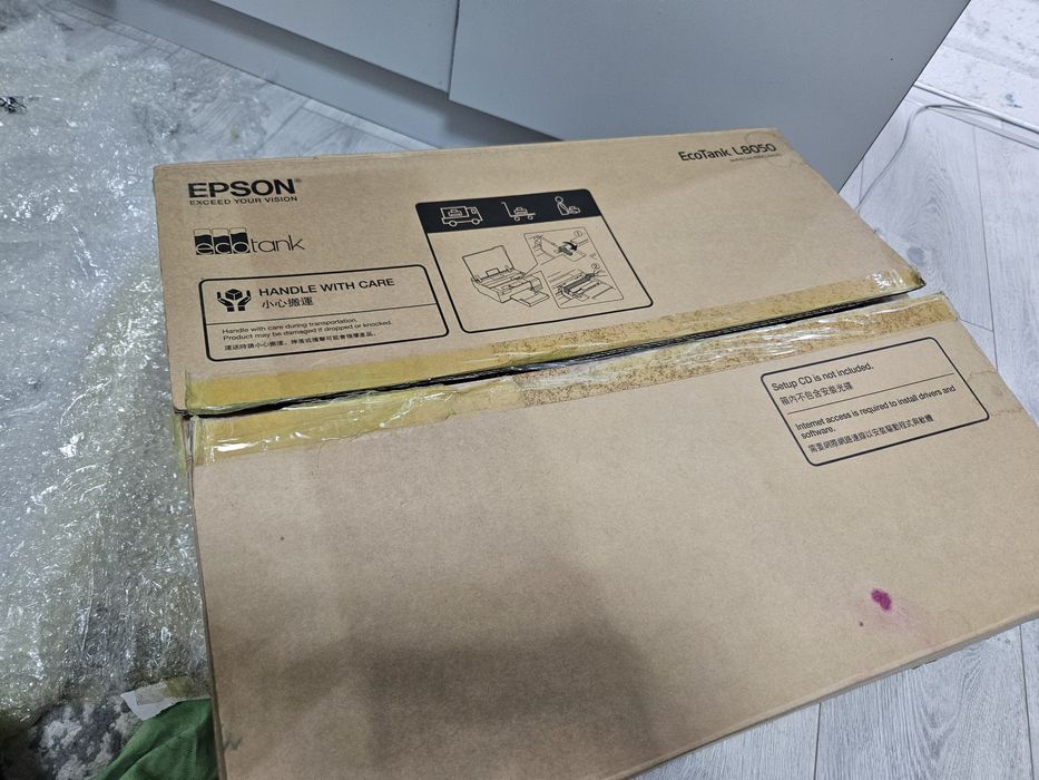 В продаже принтер Epson l8050