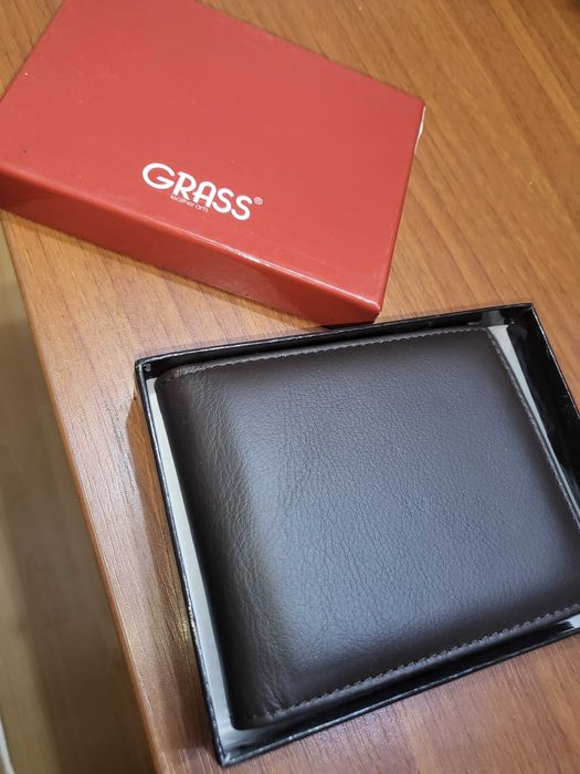 Vand portofel piele barbati nou Calvin Klein