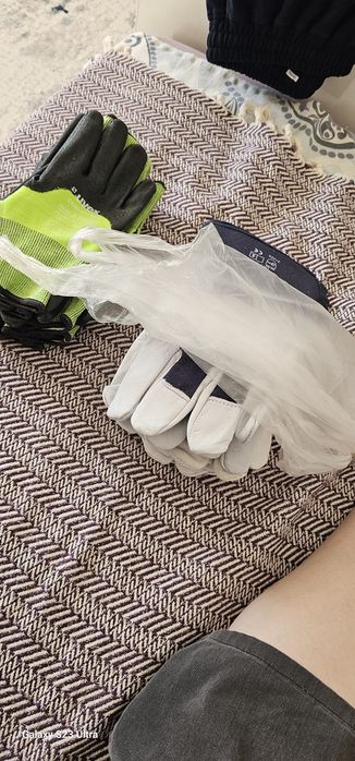 Перчатки по низ. цене