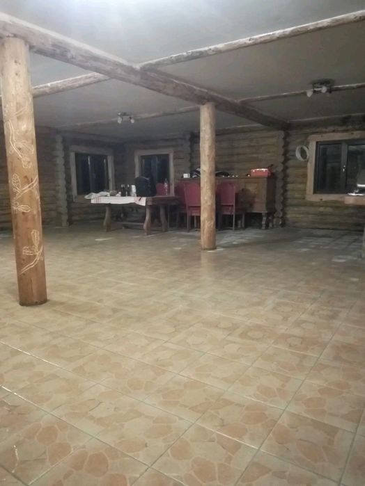 Casute de gradina si cabane din lemn rotund calibrat.