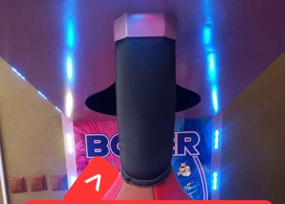 Части за въздушен хокеи и Боксови круши