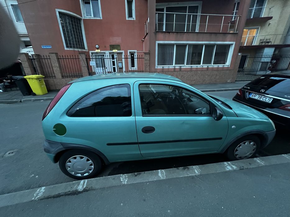 Opel corsa Mașină compactă 1.0 economică din 2003 – 168.000 km – Stare foarte bună