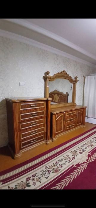 Mebel spalni i stenka shkaf