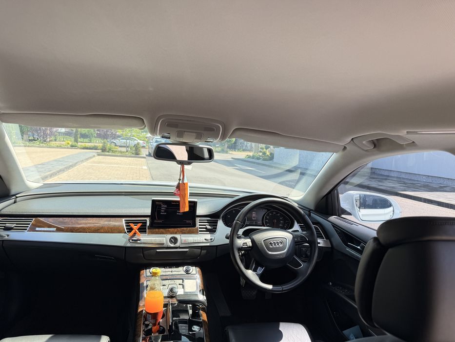 Audi A8 2015 ( volan dreapta )